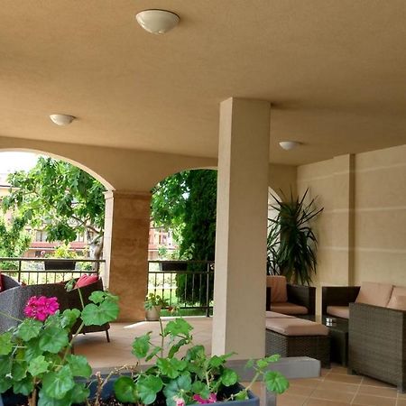 Aparthotel Sorrento Sole Mare Sveti Vlas Esterno foto